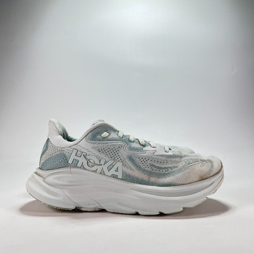 HOKA Clifton 10 Gray Running Shoes Sneakers 1162031-DTDR Women’s Size 8.5B